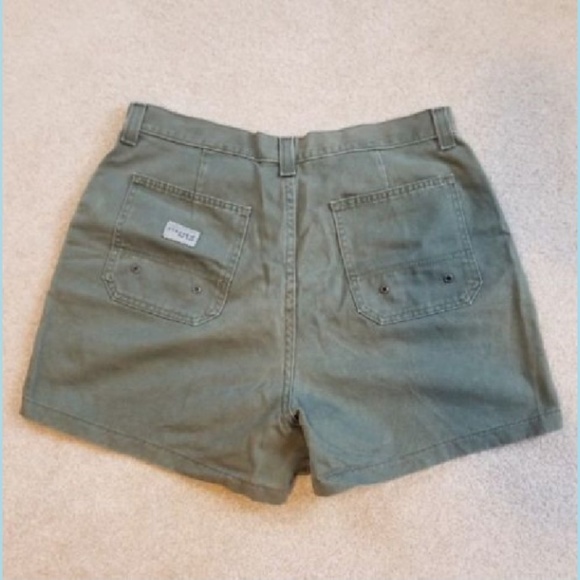 Lee Shorts Riveted By Lee Khaki Green Size 8m Shorts Poshmark